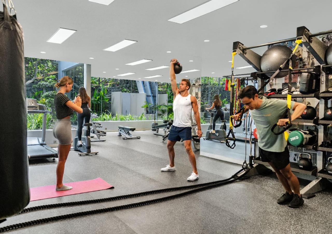 Hotel Mamaka By Ovolo Kuta Lombok Exterior foto The gym at The Standard East Village